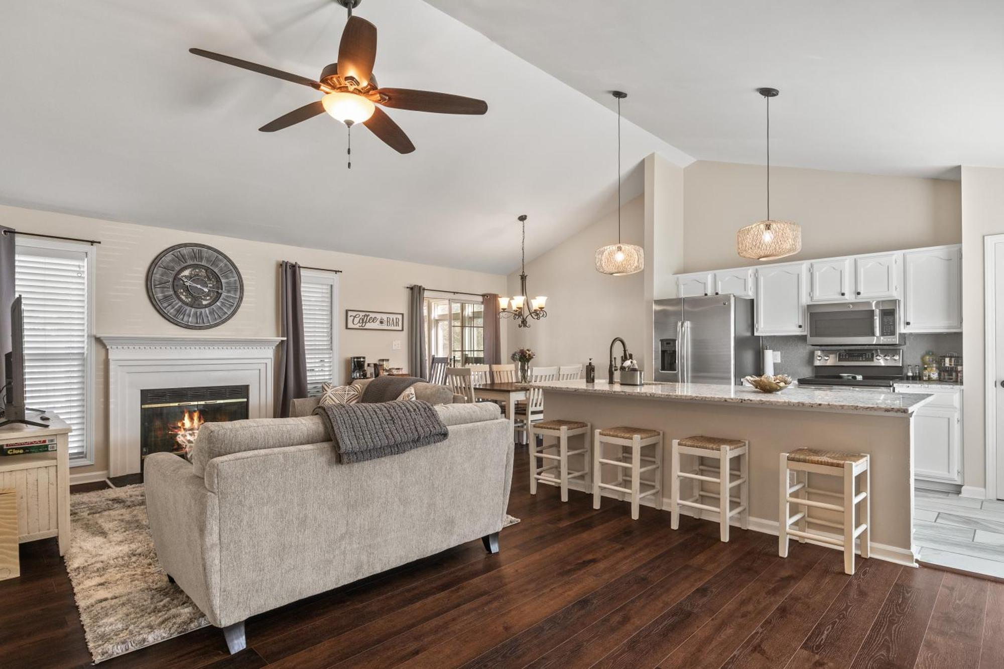 Time To Relax In Holiday home Raleigh